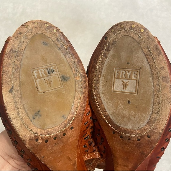 Frye Maya Cutout Slingback Pumps Brown Leather - Picture 8 of 11